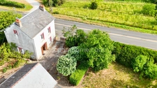 MAISON PLAIN PIED 2 Chambres - 77  m² + MAISON 3 niveaux - 3 Chambres - 82 m² - GARAGE et DEPENDANCES - terrain 1700 m² environ  MAGNAC LAVAL (87190)
