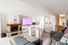 Maison Individuelle de  Centre Bourg - 5 pièces  - 4 chambres - Terrain de 505 m² - MAGNAC LAVAL   (87) 