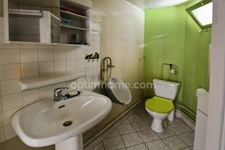 Maison de Ville sur deux niveaux - 3 pièces - 2 chambres  - Dépendance - Garage - Terrain 609 m²  - 87210 LE DORAT