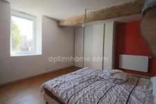 Maison de Village 87 m²- 4 Pièces - 2 Chambres - Gite à rénover - Grange - Dépendances sur parcelle de 1238 m² - SAINT LEGER MAGNAZEIX 87190