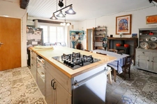 Maison Familiale - 156 m²  -  7 pièces -  4 chambres - 2 Garages sur Terrain de 491 m² MAGNAC LAVAL (87190)