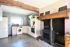 Maison de Village 87 m²- 4 Pièces - 2 Chambres - Gite à rénover - Grange - Dépendances sur parcelle de 1238 m² - SAINT LEGER MAGNAZEIX 87190