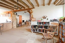 Maison en Pierre de 140 m² environ - 5 Pièces -3 Chambres + Grange sur terrain de 941 m² - CROMAC (87)