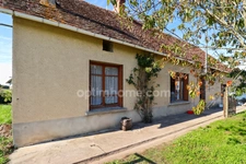Maison PLAIN PIED 92 m² - 5 pièces - 2 CHAMBRES - Garage 50 m² - sur parcelle 1290 m² - SAINT LEGER MAGNAZEIX (87)