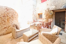 Maison de charme  de 104 m² - 4 pièces - 3 chambres ave cour et garage -  MAGNAC LAVAL (87)