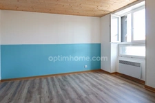 Maison de Village entièrement Rénovée de 75 m² - 3 chambres - 4 PIECES - MAGNAC LAVAL (87190)
