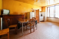 Maison PLAIN PIED 92 m² - 5 pièces - 2 CHAMBRES - Garage 50 m² - sur parcelle 1290 m² - SAINT LEGER MAGNAZEIX (87)