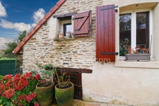 Maison en Pierre de 140 m² environ - 5 Pièces -3 Chambres + Grange sur terrain de 941 m² - CROMAC (87)