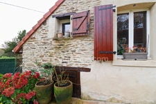 Maison en Pierre de 140 m² environ - 5 Pièces -3 Chambres + Grange sur terrain de 941 m² - CROMAC (87)