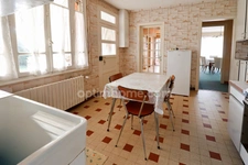 Maison 88 m² sur Sous Sol avec Accès Plain Pieds - 5 pièces - 3 Chambres - Terrain 752 m² -MAGNAC LAVAL (87)