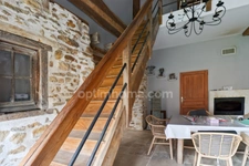 Maison en Pierre de 140 m² environ - 5 Pièces -3 Chambres + Grange sur terrain de 941 m² - CROMAC (87)