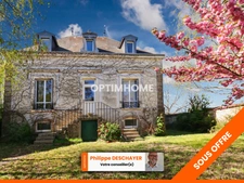 Maison de Charme et de Caractère -175 m² environ - 10 pièces - 7 chambres - Terrain 1450 m² environ - SAINT SULPICE LES FEUILLES (87)