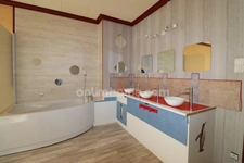 MAISON DE CENTRE VILLE DE 134 M² - 4 CHAMBRES - GARAGE - Jardin 160 m² - LE DORAT 87210