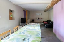 Maison de Village 87 m²- 4 Pièces - 2 Chambres - Gite à rénover - Grange - Dépendances sur parcelle de 1238 m² - SAINT LEGER MAGNAZEIX 87190