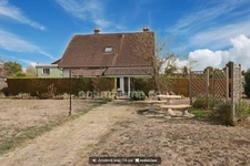 Maison de Charme 110 m² avec piscine hors sol - 6 pièces - 4 Chambres - Garage - terrain 1683 m² - MAGNAC LAVAL 87190