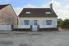 Maison de charme 114 m² - 5 pièces - 3 Chambres + Maison 60 m² - 3 pièces - 2 Chambres + Garage + Grange + Dépendances sur 1200 m² de Terrain - 87190 MAGNAC LAVAL 