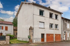Immeuble de rapport à vendre à CHATEAUPONSAC (Haute-Vienne) - 2 Appartements Type F3 - 4 Garages 