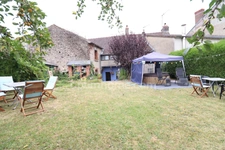 Maison Familiale - 156 m²  -  7 pièces -  4 chambres - 2 Garages sur Terrain de 491 m² MAGNAC LAVAL (87190)