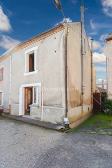 Maison 60 m² - 4 pièces - 2 Chambres - Grange 35 m² sur parcelle Non attenante de 353 m² -  SAINT HILAIRE LA TREILLE (87)