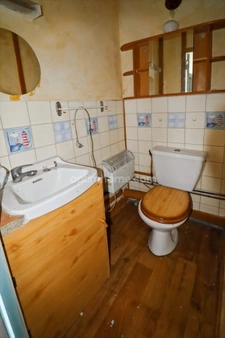 Maison 60 m² - 4 pièces - 2 Chambres - Grange 35 m² sur parcelle Non attenante de 353 m² -  SAINT HILAIRE LA TREILLE (87)
