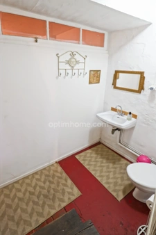 Maison de charme  de 104 m² - 4 pièces - 3 chambres ave cour et garage -  MAGNAC LAVAL (87)