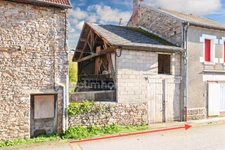 Maison 60 m² - 4 pièces - 2 Chambres - Grange 35 m² sur parcelle Non attenante de 353 m² -  SAINT HILAIRE LA TREILLE (87)