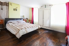 Maison de Charme et de Caractère de 353 m² - 9 Pièces - 6 Chambres sur parcelle de 662 m² - BELLAC 87300