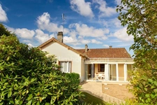 Maison 88 m² sur Sous Sol avec Accès Plain Pieds - 5 pièces - 3 Chambres - Terrain 752 m² -MAGNAC LAVAL (87)