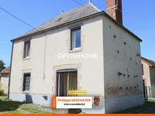 Maison de Village 87 m²- 4 Pièces - 2 Chambres - Gite à rénover - Grange - Dépendances sur parcelle de 1238 m² - SAINT LEGER MAGNAZEIX 87190