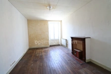 MAISON DE VILLAGE DE 140 m² - 6 pièces - 3 chambres - terrain 415 m² (87190 SAINT HILAIRE LA TREILLE)
