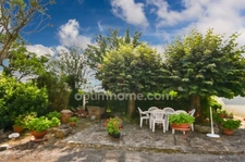 MAISON PLAIN PIED 2 Chambres - 77  m² + MAISON 3 niveaux - 3 Chambres - 82 m² - GARAGE et DEPENDANCES - terrain 1700 m² environ  MAGNAC LAVAL (87190)