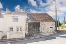 EXCLUSIVITE - Maison 82 m² - 4 pièces - 2 Chambres - Grange/Garage - terrain 520 m² - DOMPIERRE LES EGLISES (87)