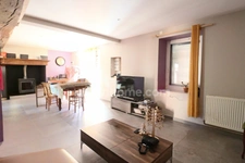 Maison de Village 87 m²- 4 Pièces - 2 Chambres - Gite à rénover - Grange - Dépendances sur parcelle de 1238 m² - SAINT LEGER MAGNAZEIX 87190