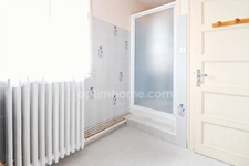 Maison de Villlage de  91,5 m² - 5 pièces - 3 Chambres - Garage - Dépendances - Jardin 300 m² -  ORADOUR SAINT GENEST (87)