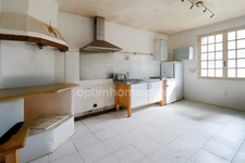 Maison de charme plain pieds 102 m² -  5 pièces - 2 Chambres - terrain 3 500 m² MAGNAC LAVAL (87190)