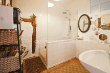 Maison de charme  de 104 m² - 4 pièces - 3 chambres ave cour et garage -  MAGNAC LAVAL (87)