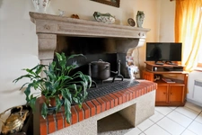 Propriété de Charme - Gîte de 103 m² - Capacité 12 personnes - 4 Chambres - Piscine et dépendances - terrain 11 500 m² environ  ARNAC LA POSTE (87)