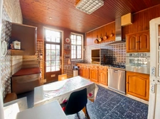 Très belle maison de  8 pièces CREPY (02)