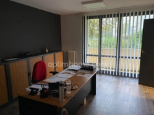 Local/bureau à vendre LAON (02)