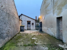 Maison  4 pièces MARCHAIS (02)