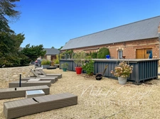 Maison à vendre 12 pièces  (02)