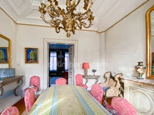 Très belle maison de  8 pièces CREPY (02)