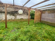 Maison de semi plain pied   5 pièces SISSONNE (02)