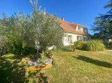 PROPRIÉTÉ D’EXCEPTION DE 280 M² AVEC PISCINE