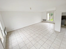 Maison de semi plain pied   4 pièces CHARMES (02)