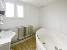 Maison de semi plain pied   5 pièces SISSONNE (02)