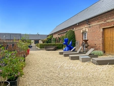 Maison à vendre 12 pièces  (02)
