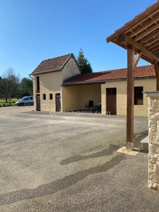 Propriete à vendre 12 pièces CHASSEMY (02)