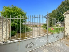 Maison à vendre 12 pièces  (02)