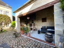 Très belle maison de  8 pièces CREPY (02)